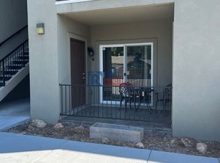 5633 E Atlantic Pl UNIT 2B, Denver, CO 80222
