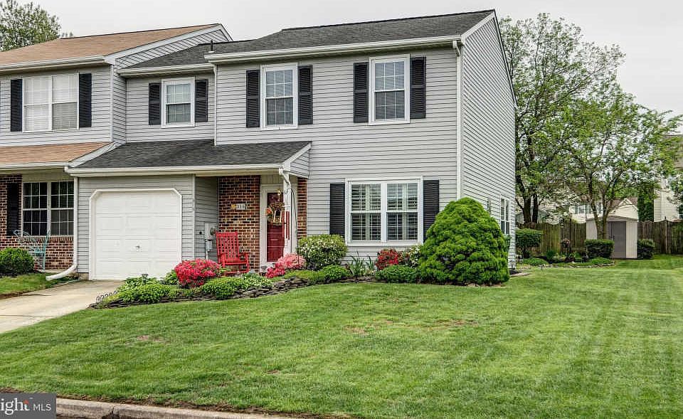 1st image of 316 Catalano Ln