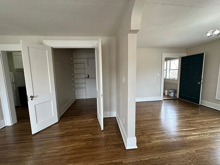 316 W 13th St #3 — Photo 7