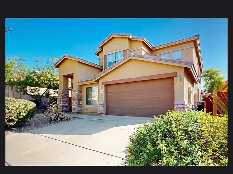2429 W Red Range Way — Photo 2