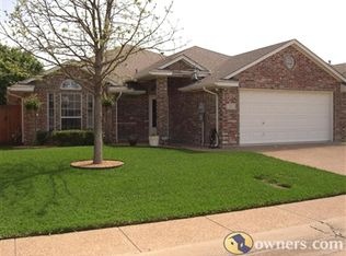 712 Nandina Way, Waxahachie, TX 75165