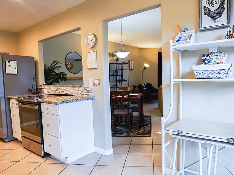 Calle Leon — Photo 25