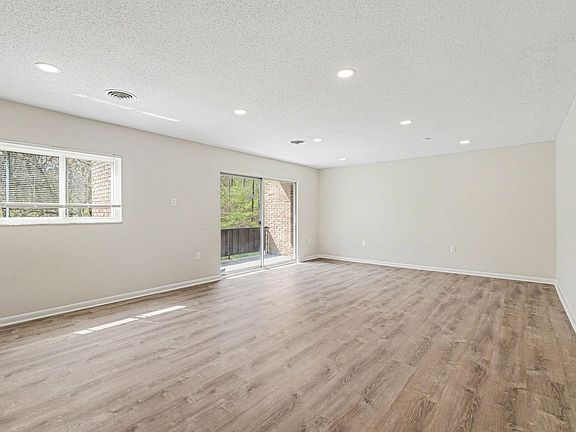 2nd image of 3501 Section Rd #607