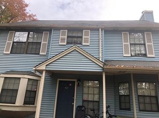 501 Maplecrest Rd, Edison, NJ 08820