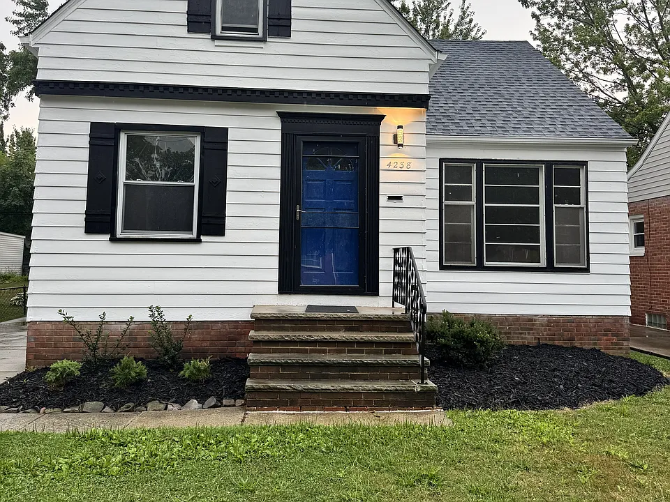 4238 Ellison Rd