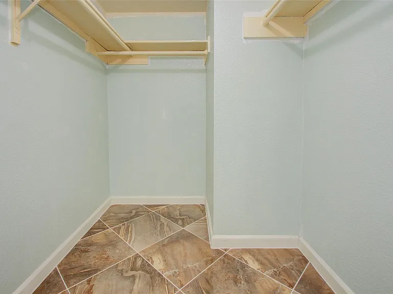 2750 Holly Hall St #1315 — Photo 34