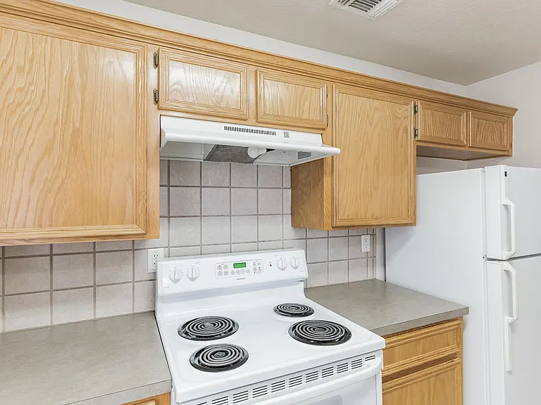 319 Cedar Ridge Dr #A — Photo 12