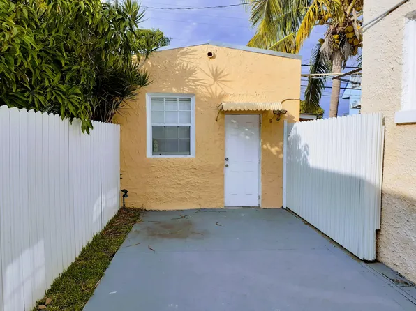 2235 SW 16th Ter, Miami, FL 33145