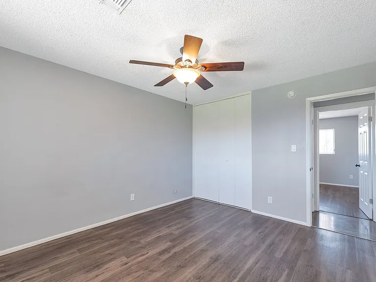 2801 N Granite Reef Rd — Photo 13