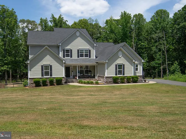 88 Bronco Ln, Fredericksburg, VA 22406