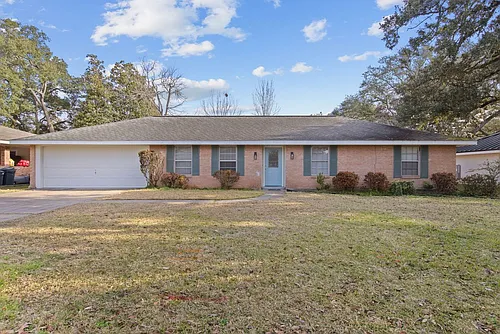 421 Kim Dr Photo 1