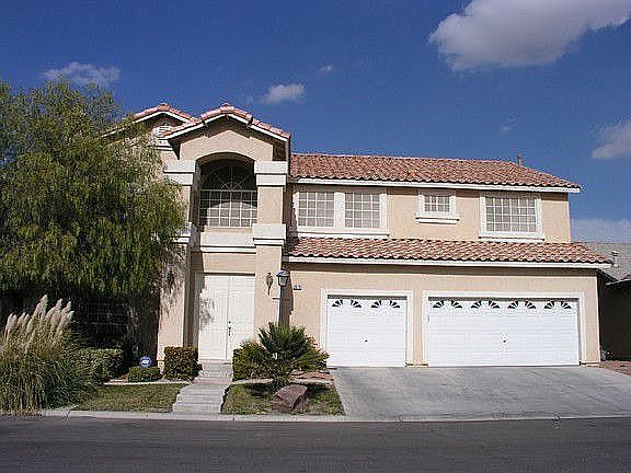 Beautiful Home on Dead End St