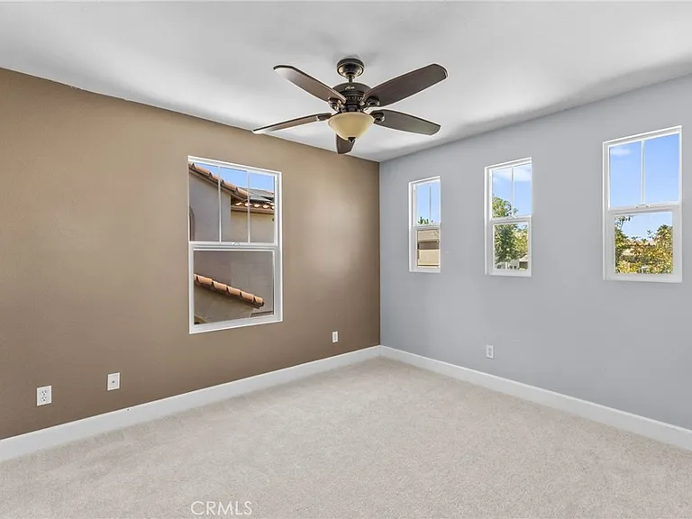 28403 Ravenna St — Photo 22