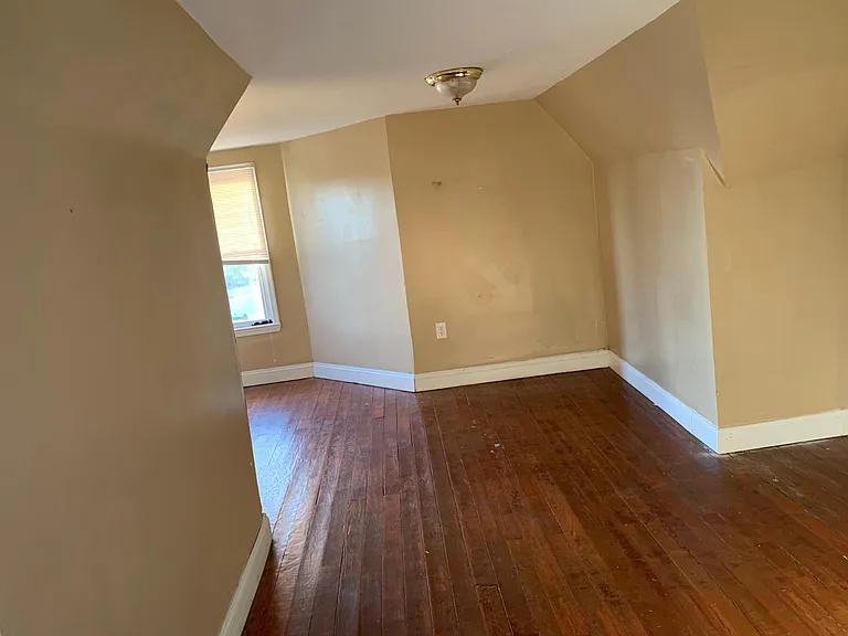 4002 Fernhill Ave — Photo 14