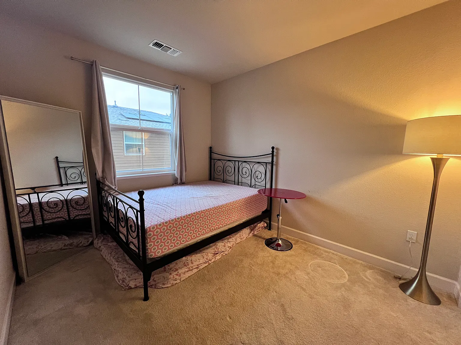 490 Persimmon Cmn — Photo 1