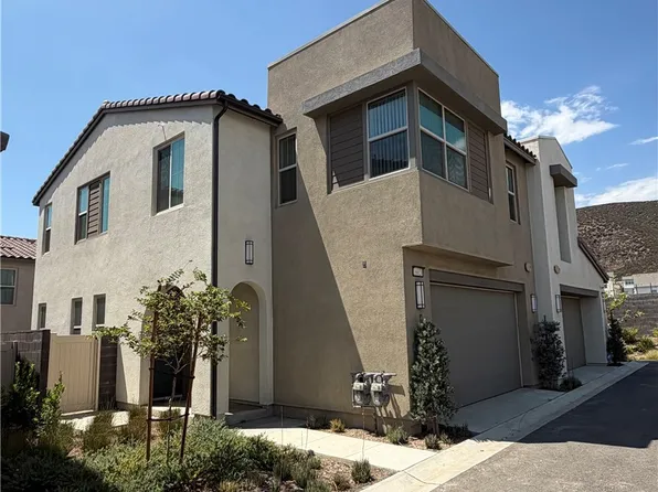 16020 Sunny Ct, Fontana, CA 92336