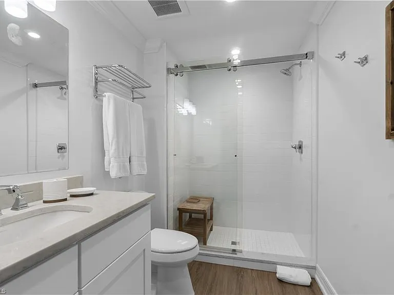 991 8th St S #1 — Photo 20
