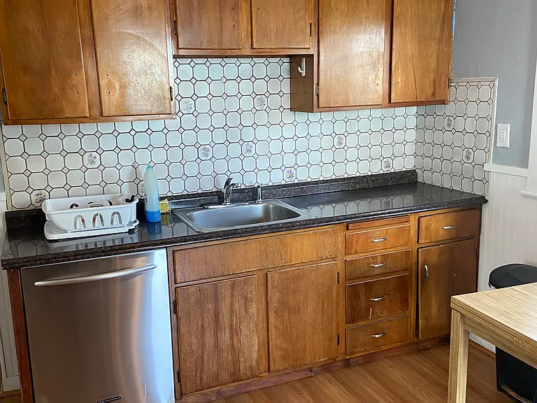15 Rice Ave #1 — Photo 2