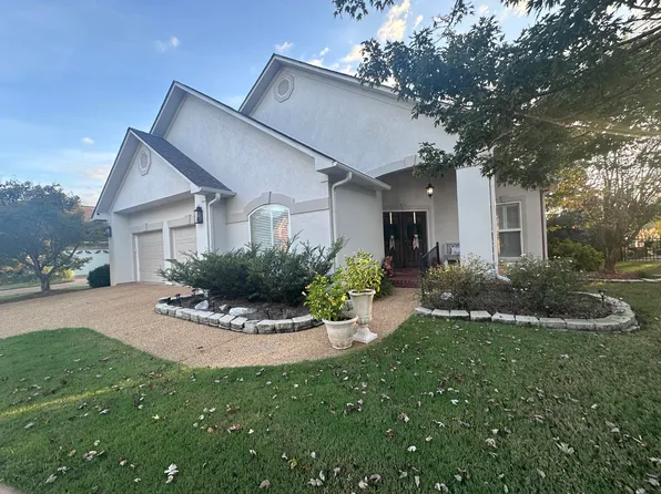 3421 Mossey Cup Dr, Saltillo, MS 38866