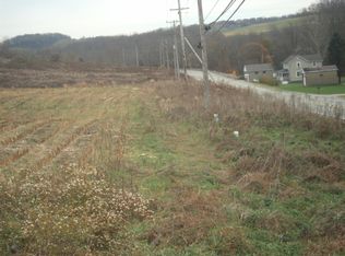 532 Grindstone Rd, Grindstone, PA 15442