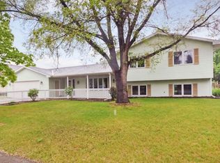 11275 3rd St, Becker, MN 55308