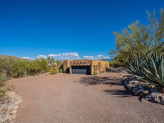 2nd image of 5080 N Stonehouse Pl