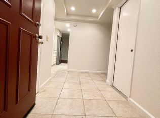 2465 Caminito Venido, San Diego, CA 92107
