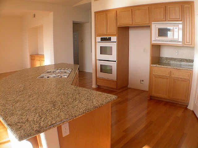 2nd image of 970 Luther Dr
