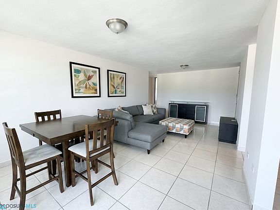 2nd image of 306 Condominio Caminito Flt #306