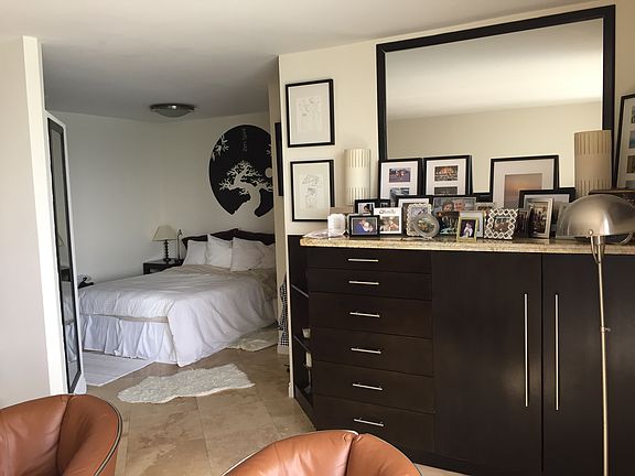 2nd image of 800 West Ave APT 841