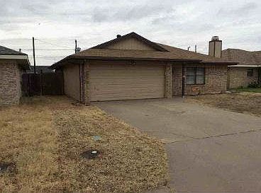 1st image of 4715 Country Club Dr