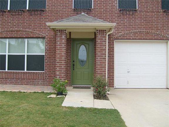 2nd image of 1716 White Feather Ln