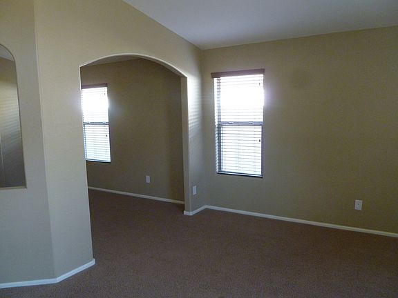 4th image of 1632 E Angeline Ave