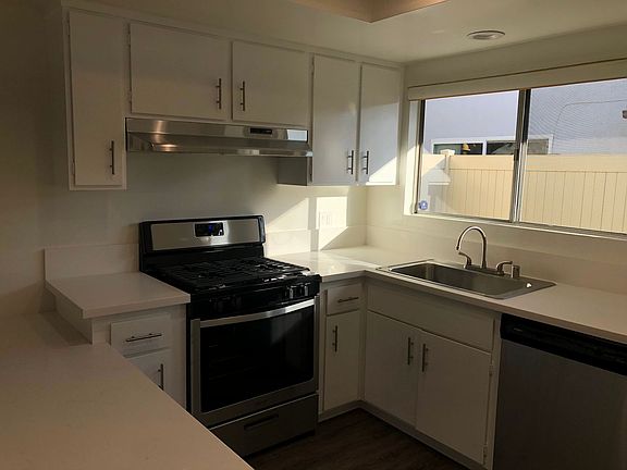 2nd image of 18332 Patterson Ln #1
