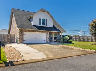 1965 Mooring Dr, Navarre, FL 32566
