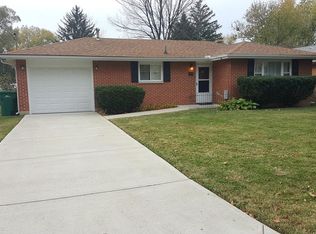 26 Forestdale Ave, Fairborn, OH 45324