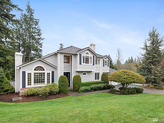 3rd image of 15846 SE 62nd St