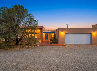 726-1 Tramway Vista Ct NE, Albuquerque, NM 87122