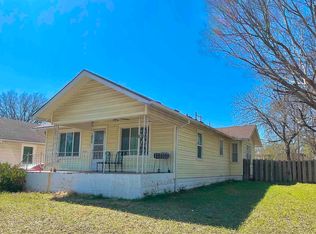 1035 N A St, Arkansas City, KS 67005