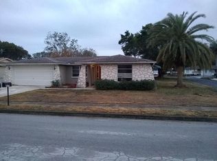 5630 Dolores Dr, Holiday, FL 34690