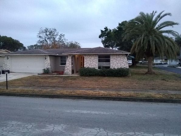 5630 Dolores Dr