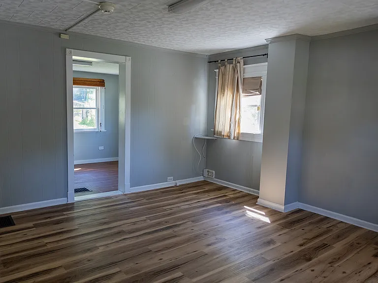 263 Bell St — Photo 12