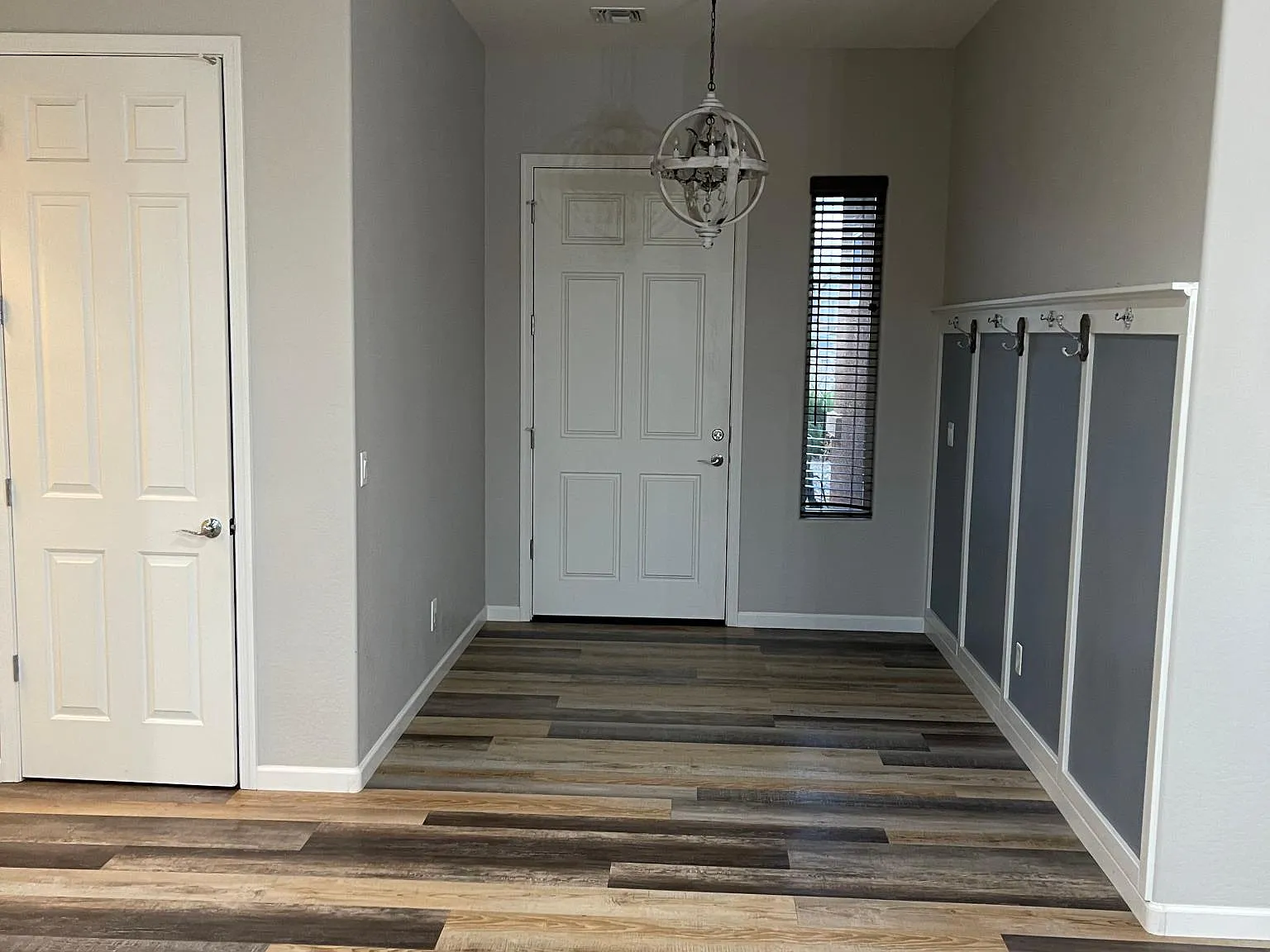 6372 E Clifton Ter — Photo 4
