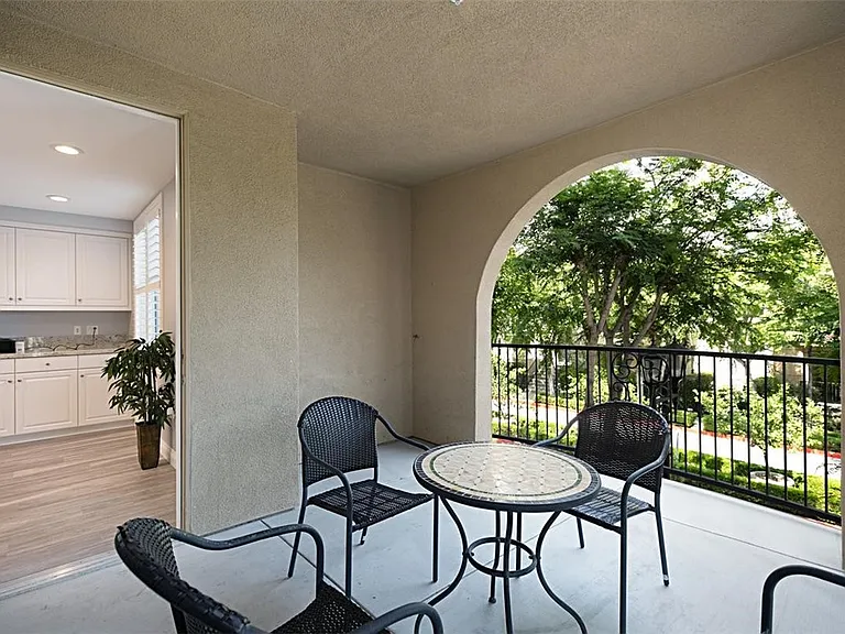 2266 Watermarke Pl — Photo 11