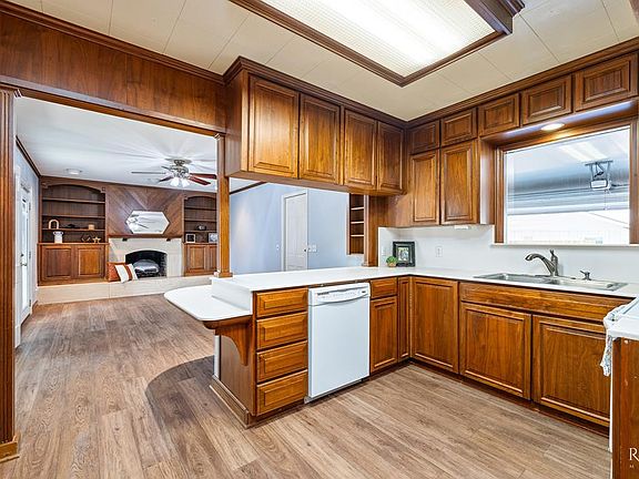 4th image of 2307 Sul Ross St
