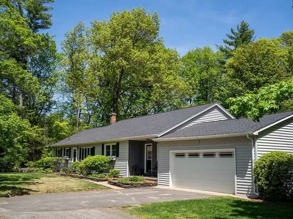 66 Rattle Hill Rd, Southampton, MA 01073