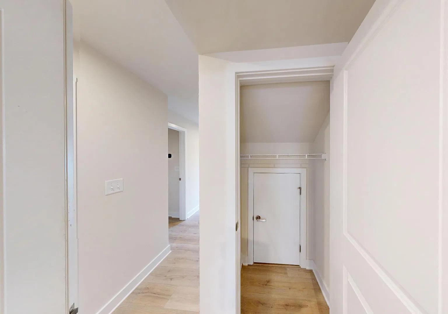 1053 Bracken Hill Rd - 1053 Bracken Hill Road, — Photo 2