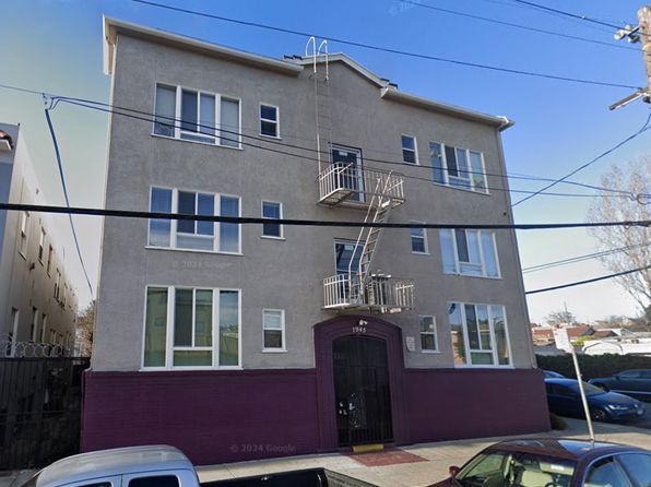 1945 26th Ave APT 202