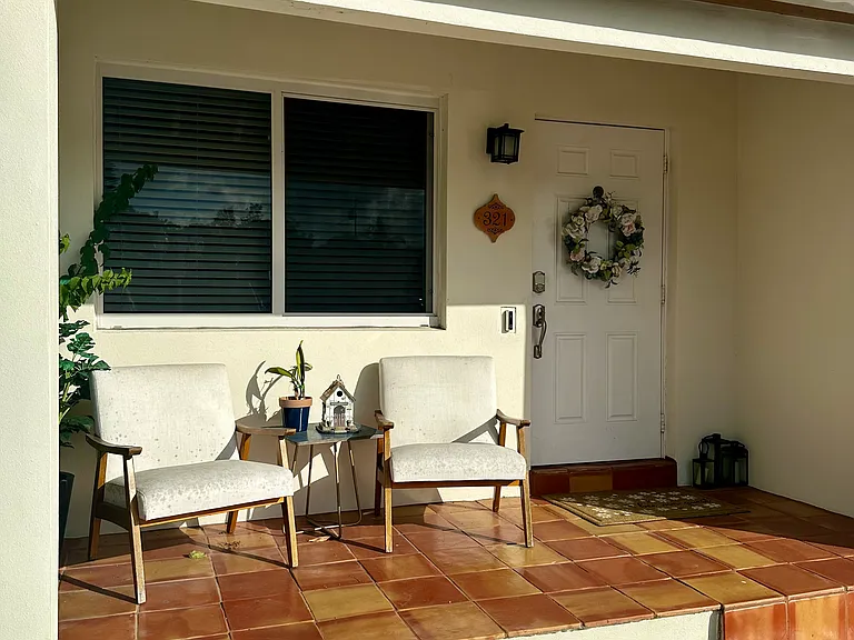 321 Tamiami Blvd — Photo 15