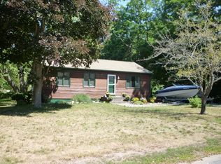 11 Burke Ave, Rowley, MA 01969